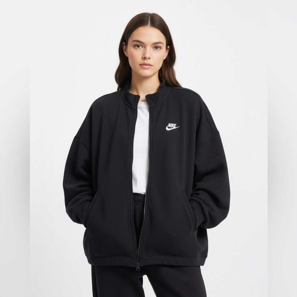 Slouchy Fit Nike Jacket